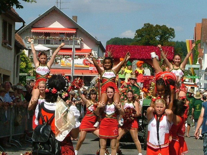 Rosenfest 6.jpg